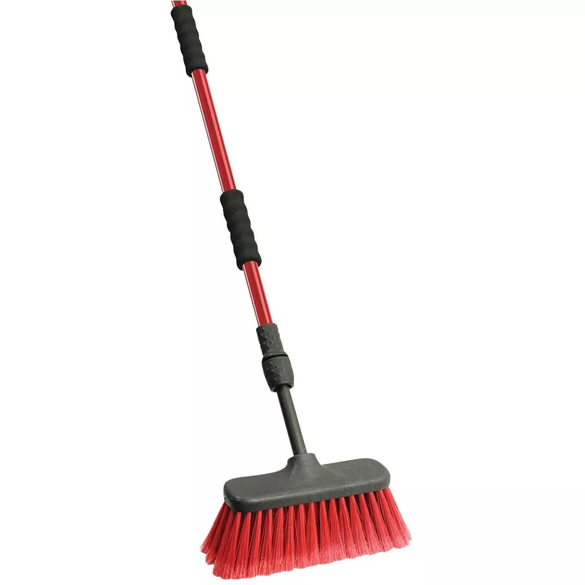 6.5 Ft. Flow-thru Wash Brush