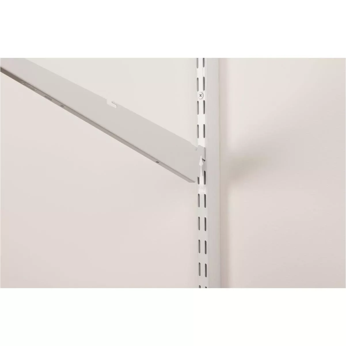 Fasttrack White 12 In. Shelf Bracket