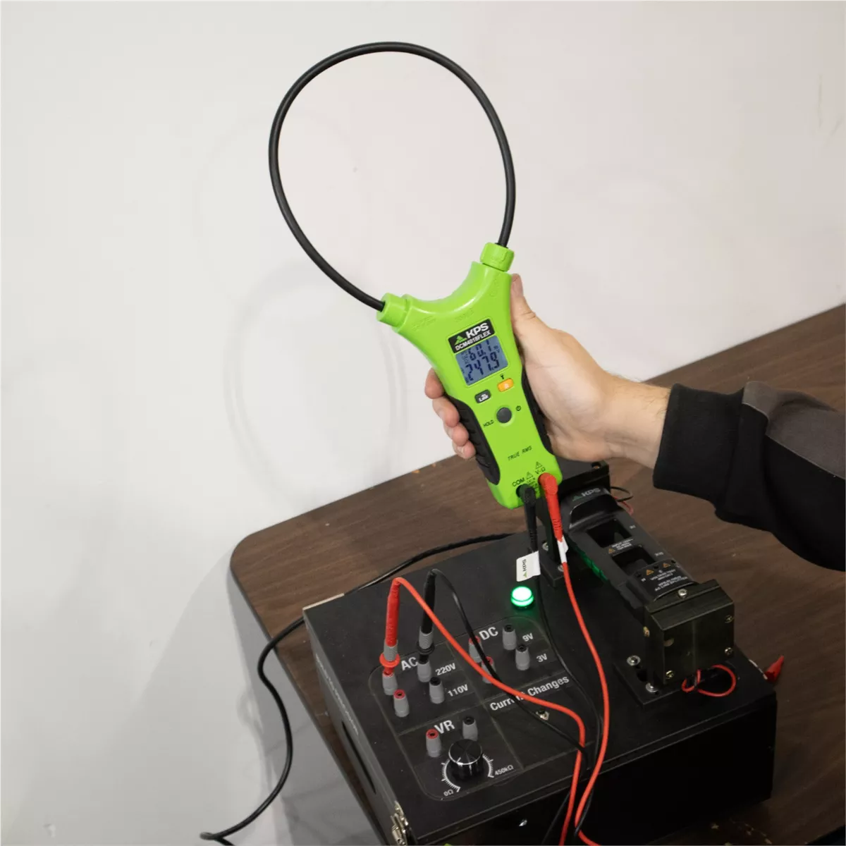 KPS DCM4018 Flexible Probe TRMS Clamp Meter with Bluetooth Connectivity